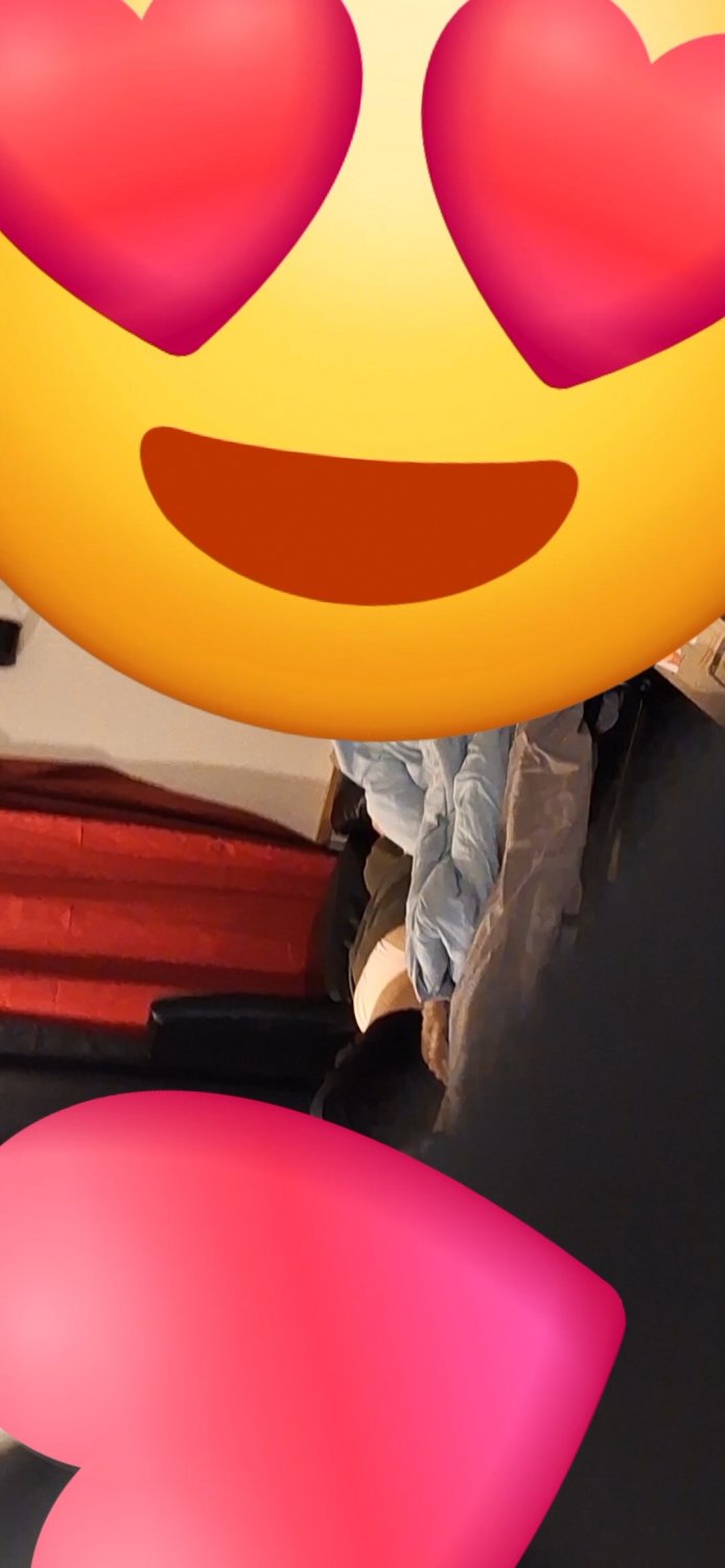 Random chicks #D5fc4af2