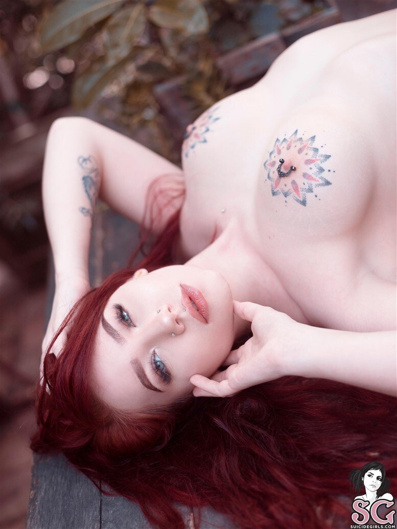 Sirenerouge-Mi Vida (Suicide Girls) #RHVEevIq